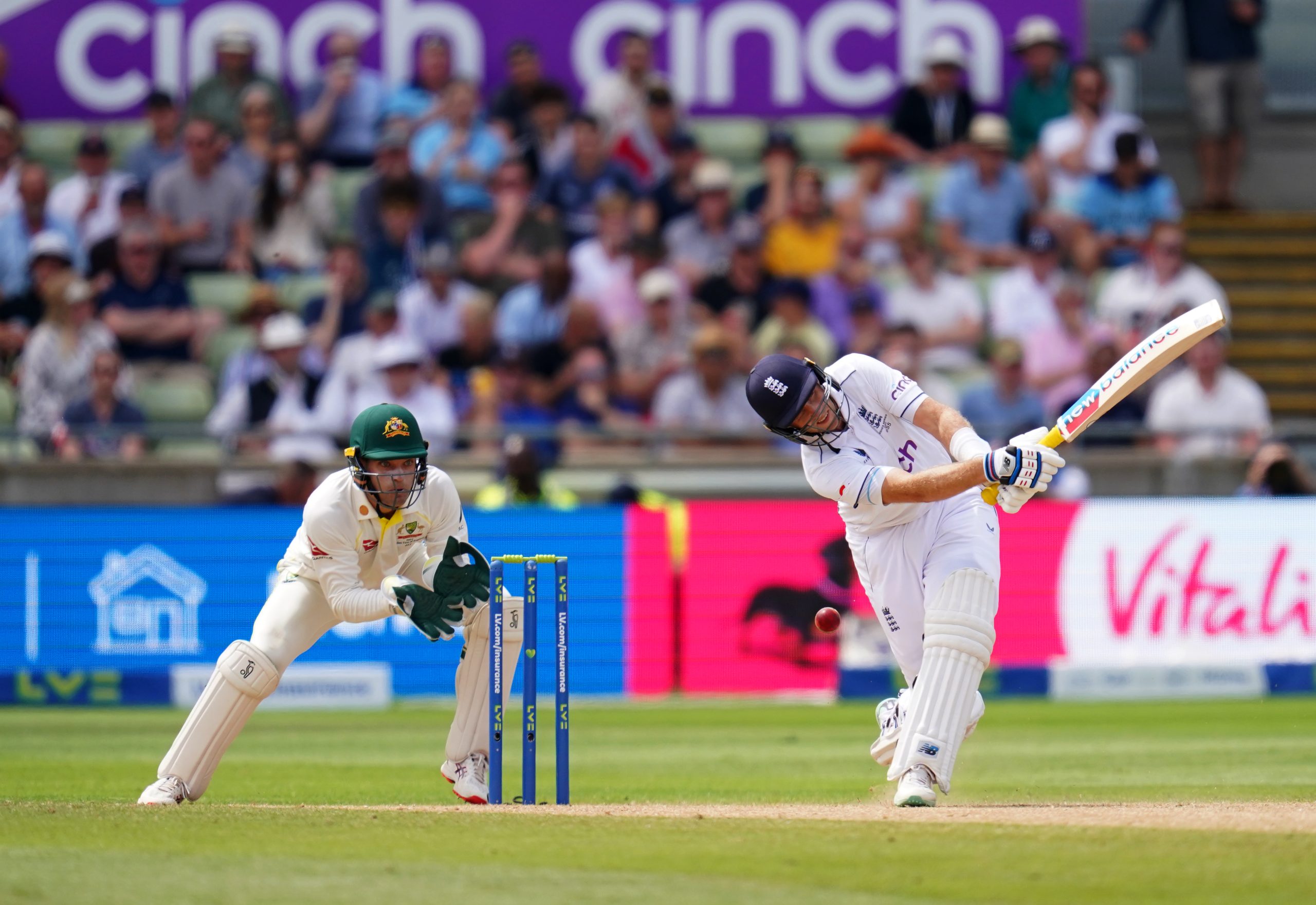Ben Stokes a calming presence as high-risk England lose three morning wickets